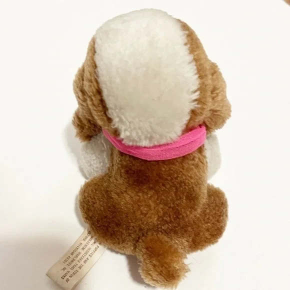 Vintage 1980’s Hound Dog Brown & white Hush Puppies Dog Stuffed Plush. Size 4" - Picture 6 of 10